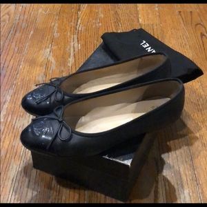 Chanel black ballerina lamb skin flats. Size 36.5